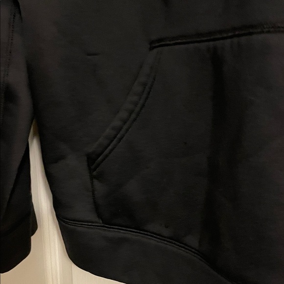 Under Armour Black Pullover with Red Emblem - Picture 4 of 4